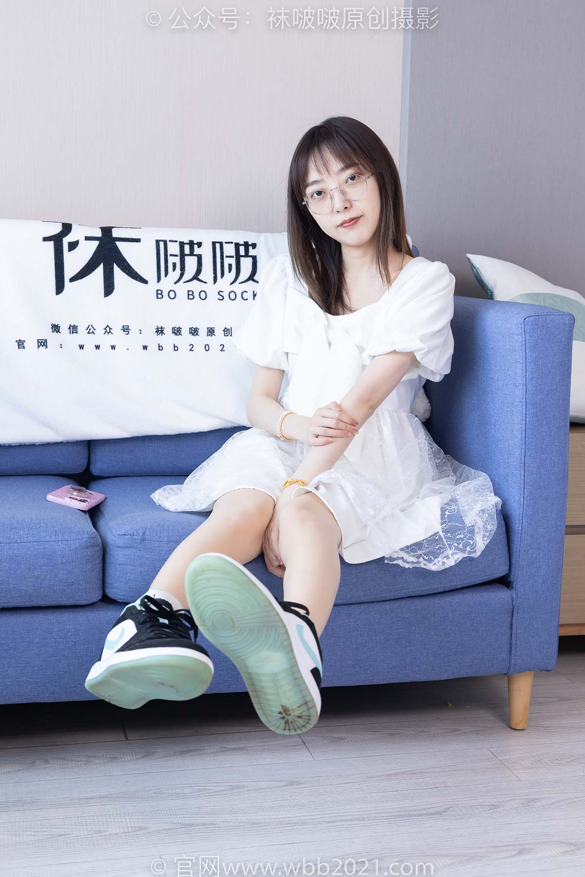 [BoBoSocks袜啵啵]NO.574 稚予-板鞋、白棉袜、薄肉丝