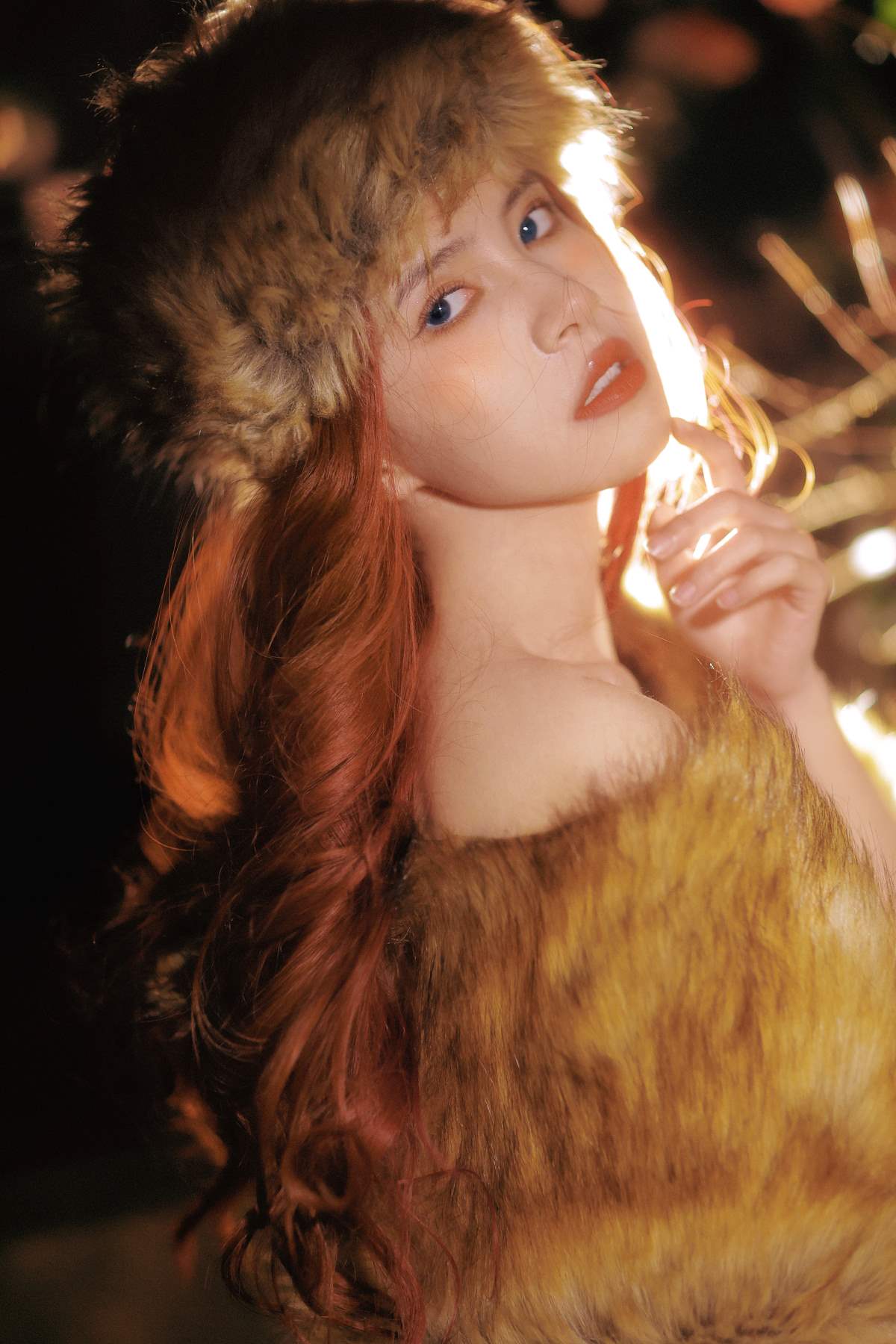 [YITUYU艺图语]2025.05.23 冬日篝火 帕帕小公主