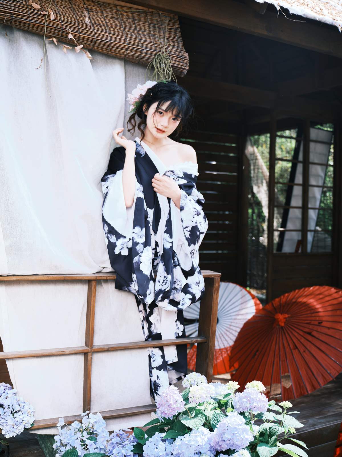 [YITUYU艺图语]2025.05.24 和服少女绣球剑 小山早见