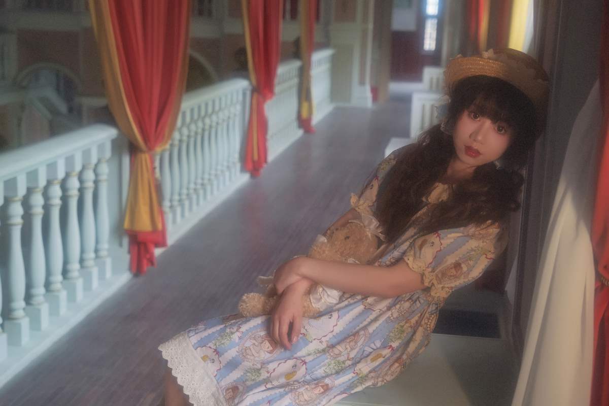 [YITUYU艺图语]2025.05.26 古堡娃娃 祝勺子 预览图 - 2