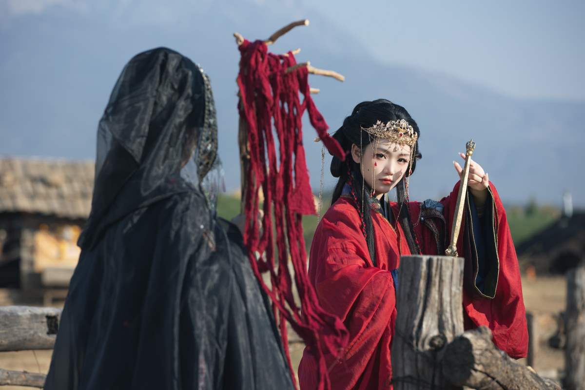 [YITUYU艺图语]2025.05.26 双生萨满 晚晚 预览图 - 2