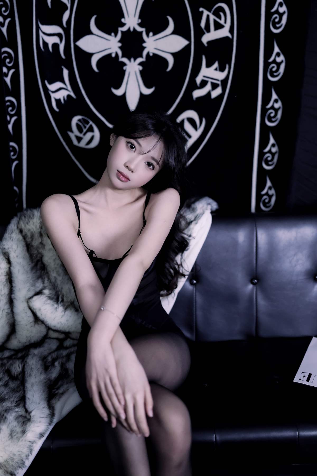 [YITUYU艺图语]2025.05.27 黑咖啡 懒懒 预览图 - 2