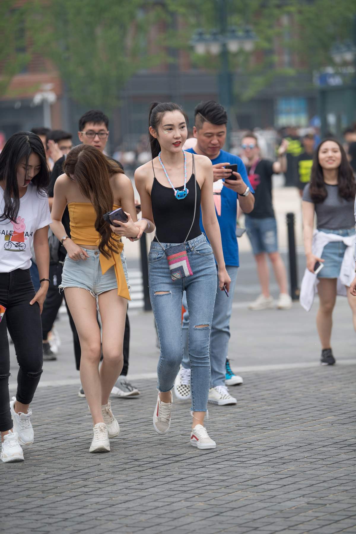 精选街拍作品 NO.4510 牛仔裤青春靓丽