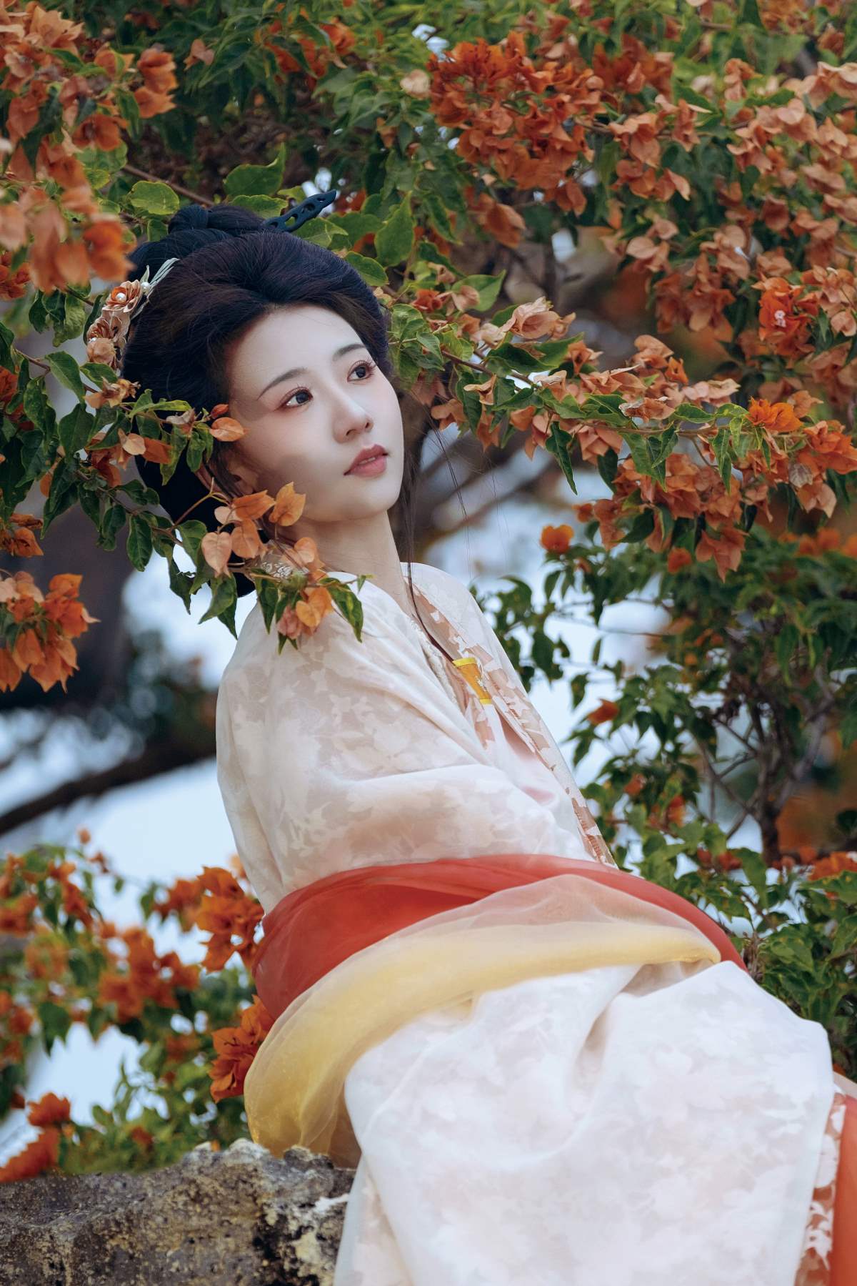 [YITUYU艺图语]2025.05.30 南湾花镇 一只漫漫 预览图 - 2