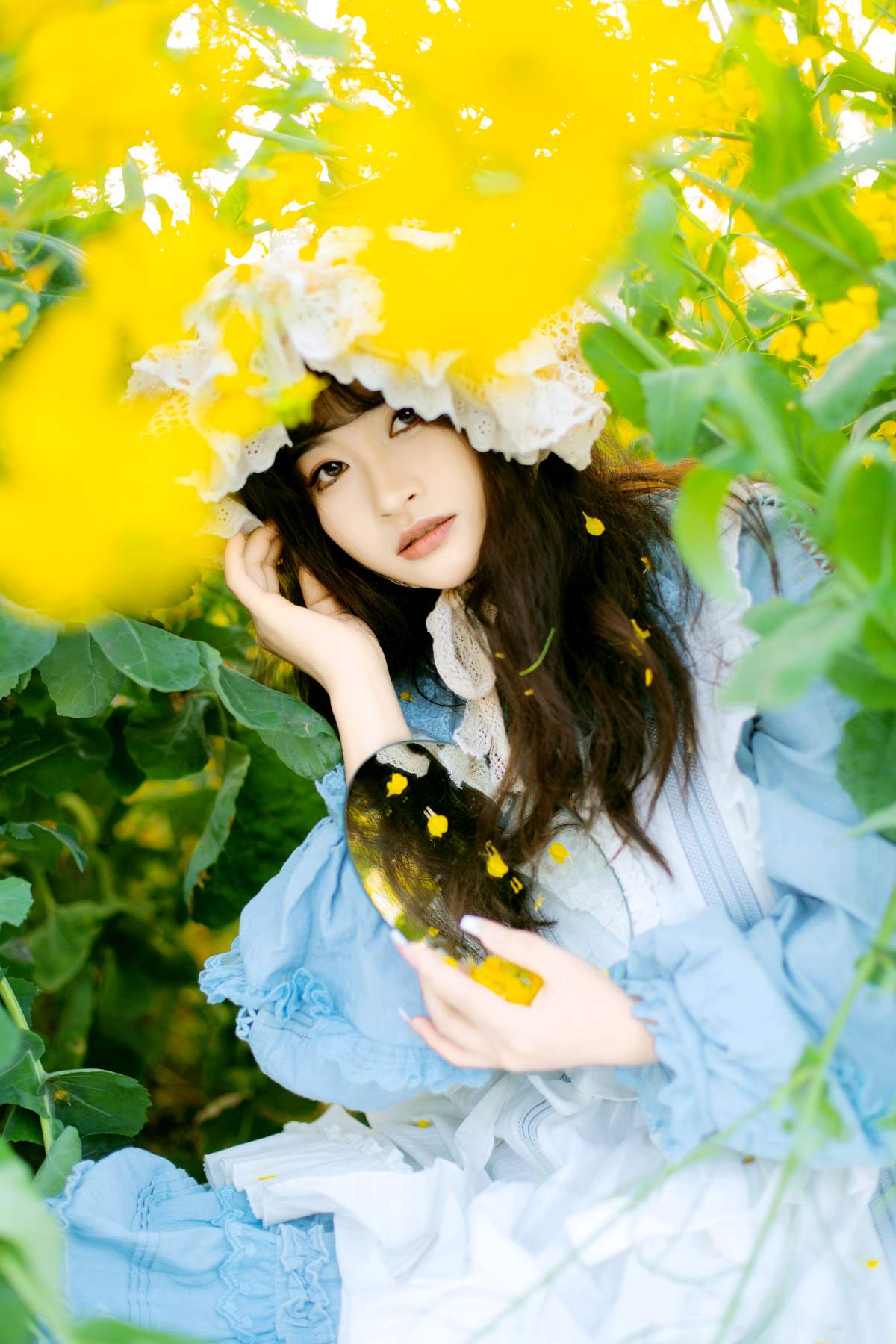 [YITUYU艺图语]2025.05.31 故事里的小黄花 是三三吖 预览图 - 2