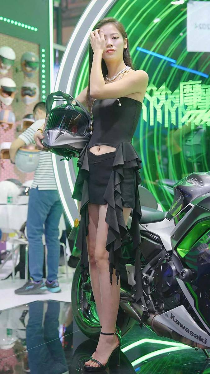 2024 重庆摩博会机车展 Racing Model LOOKBOOK 05