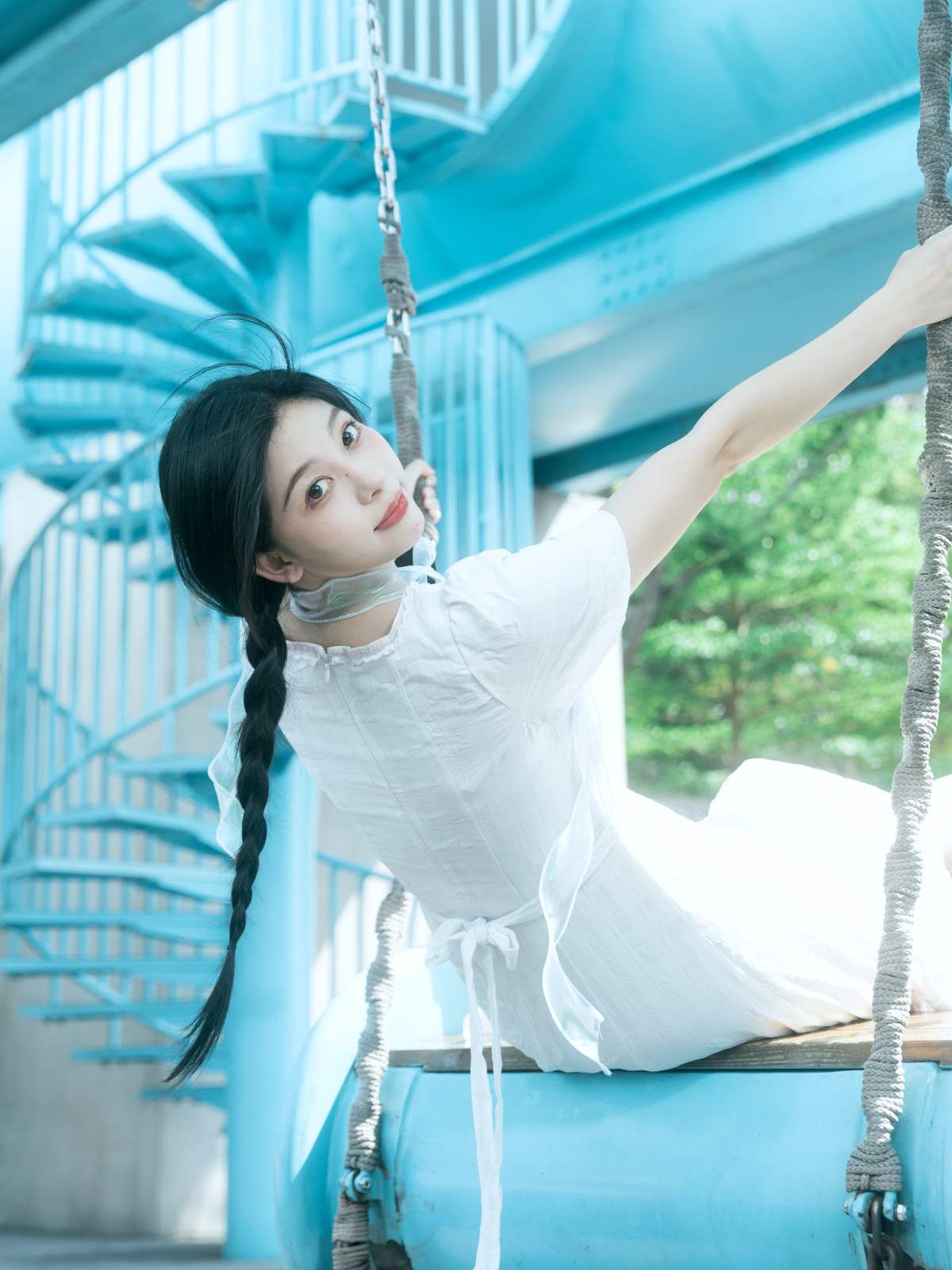 [YITUYU艺图语]2025.06.02 误入一场梦幻的蓝色秘境 曲奇_