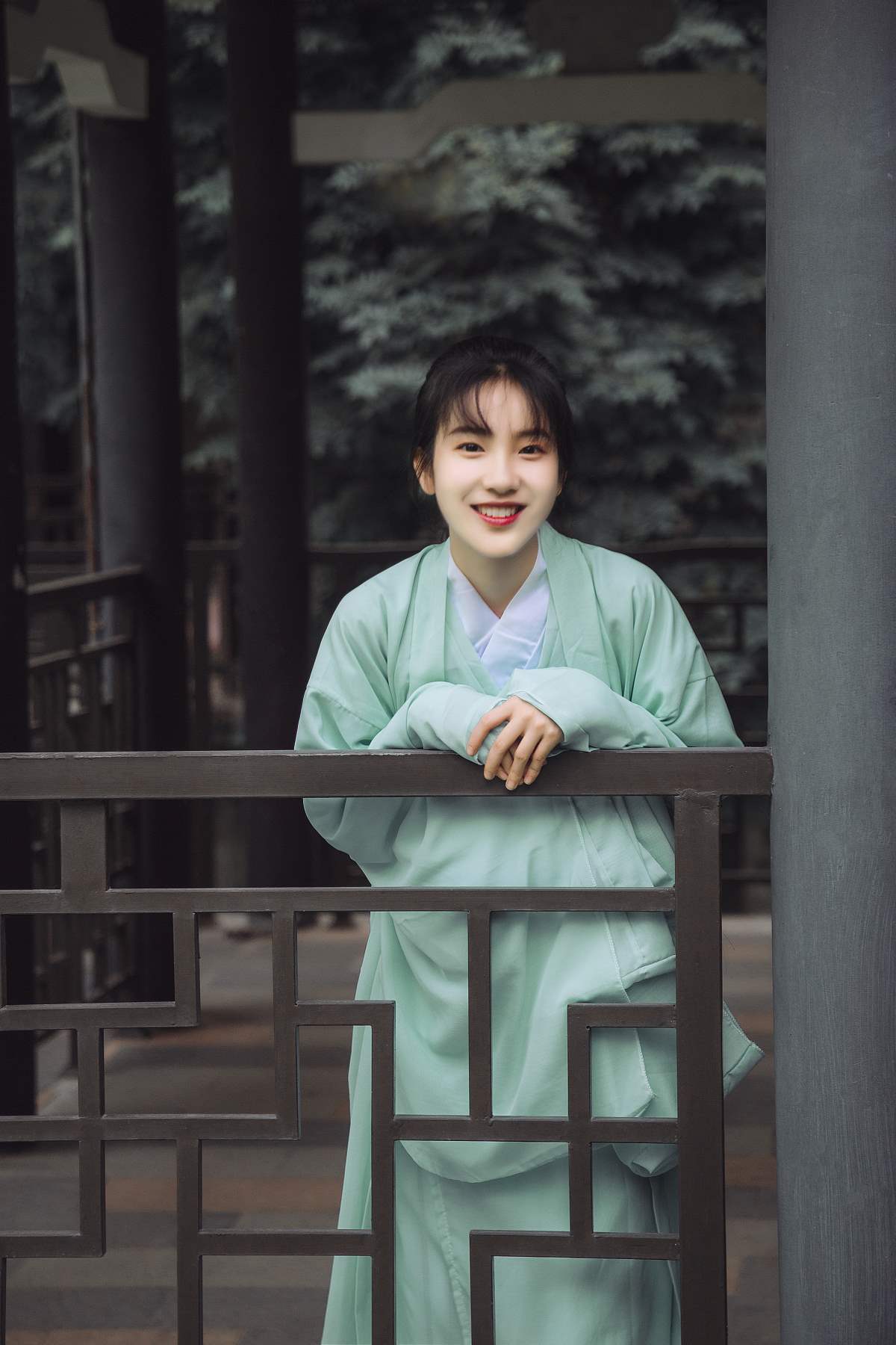 [YITUYU艺图语]2025.06.03 青衫故人 简小橙 预览图 - 2