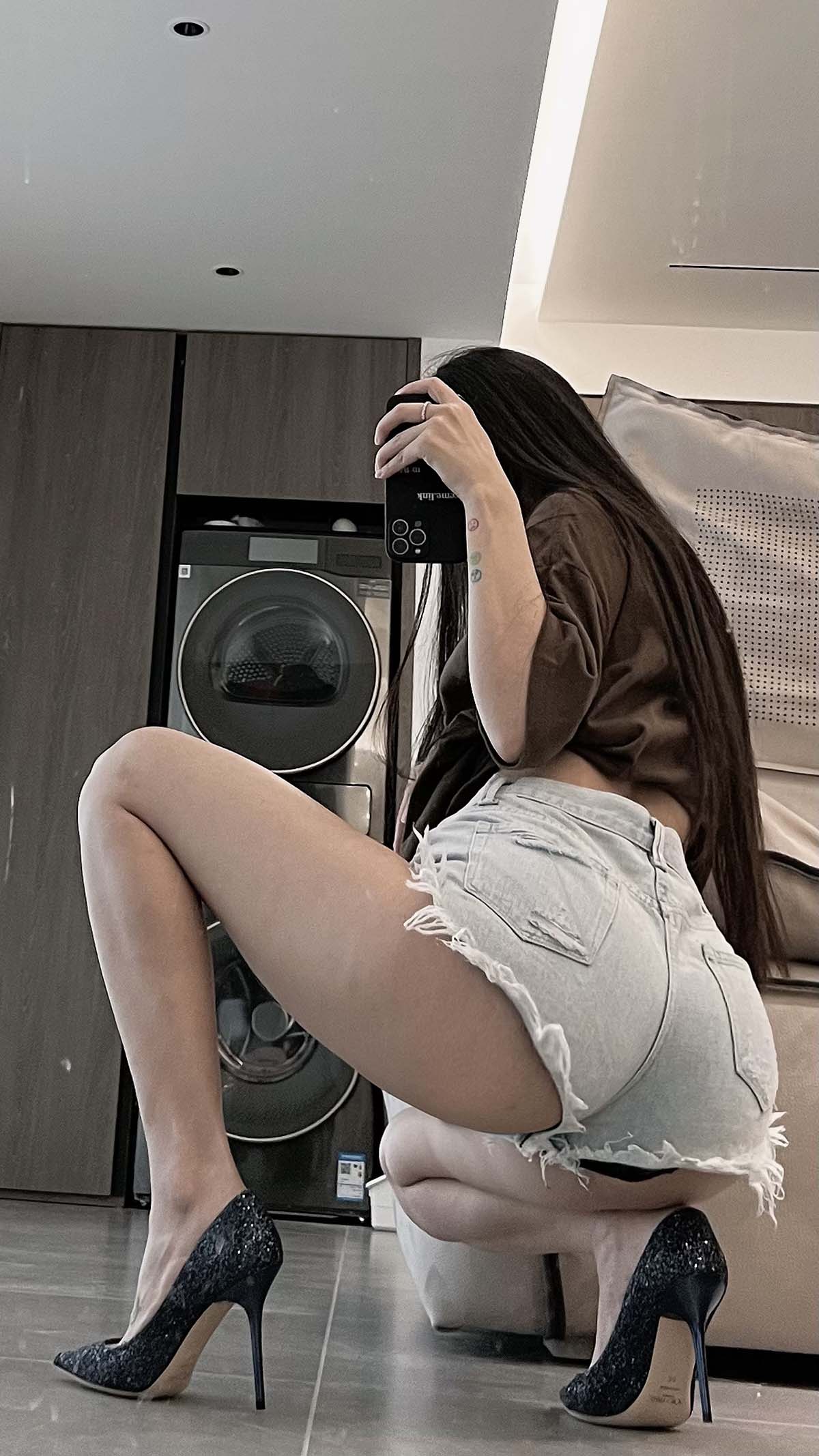 陈佩奇yyyy – 牛仔短裤