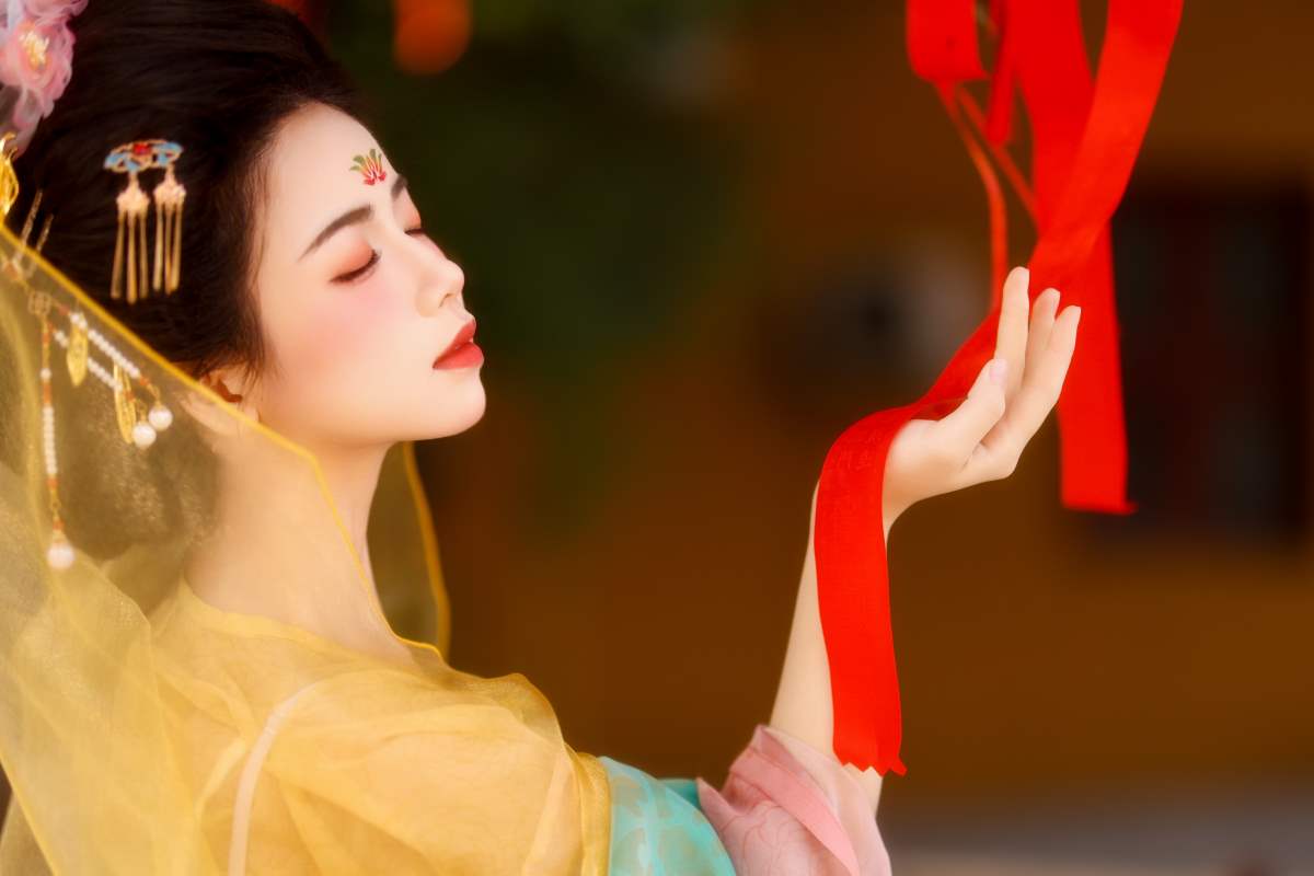 [YITUYU艺图语]2025.06.04 国色芳华 小杜同学