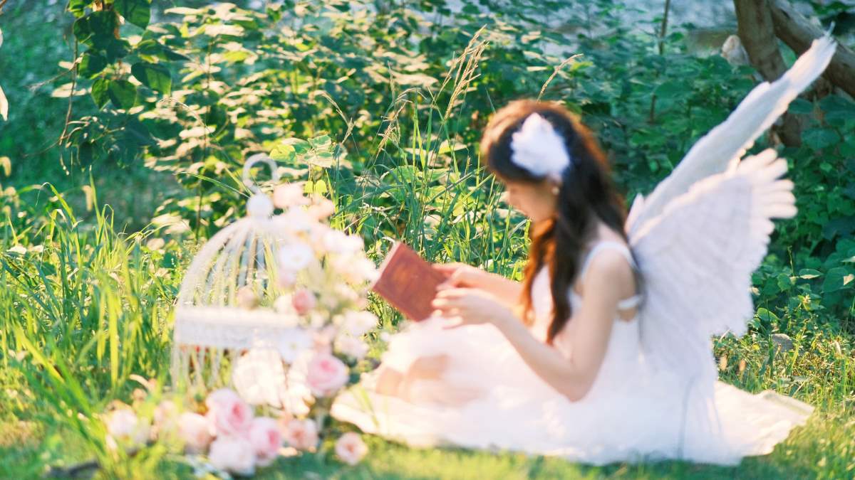 [YITUYU艺图语]2025.06.05 天使降临 薯鱼 预览图 - 2