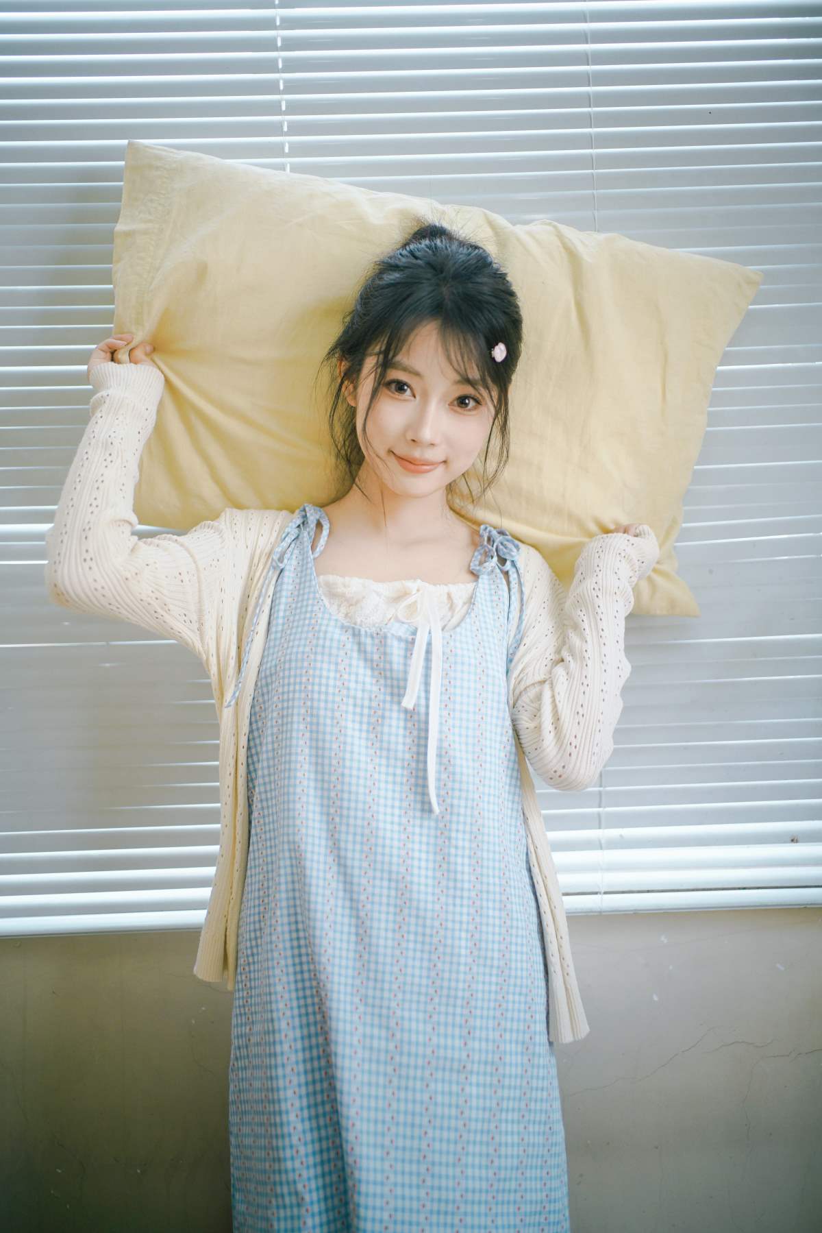 [YITUYU艺图语]2025.06.05 阴天里的甜系放映时光 南伊