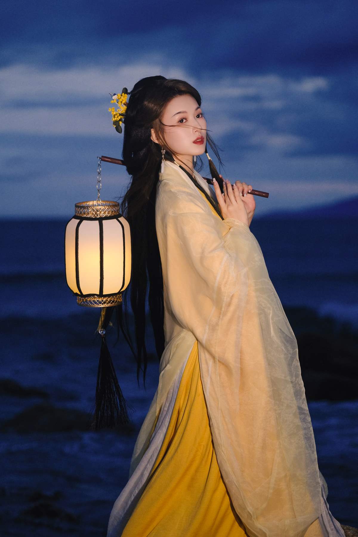 [YITUYU艺图语]2025.06.05 月光 田田