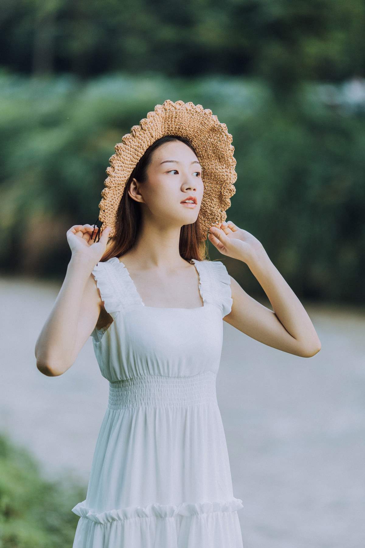 [YITUYU艺图语]2025.06.06 河畔 怡萍