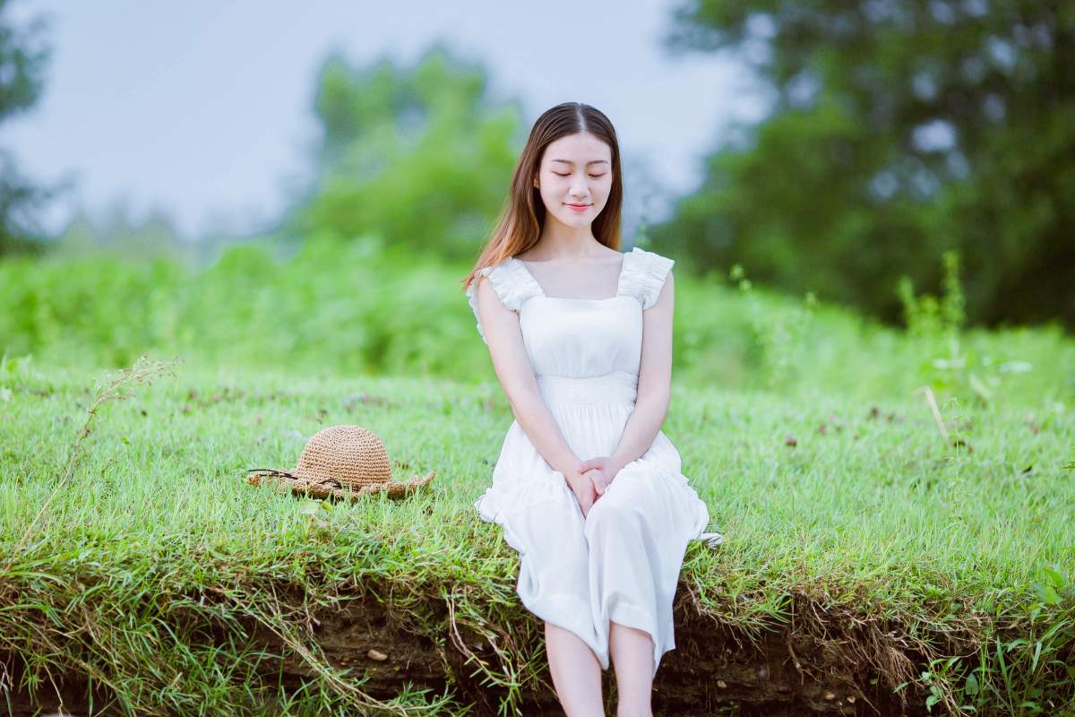 [YITUYU艺图语]2025.06.06 河畔 怡萍 预览图 - 2