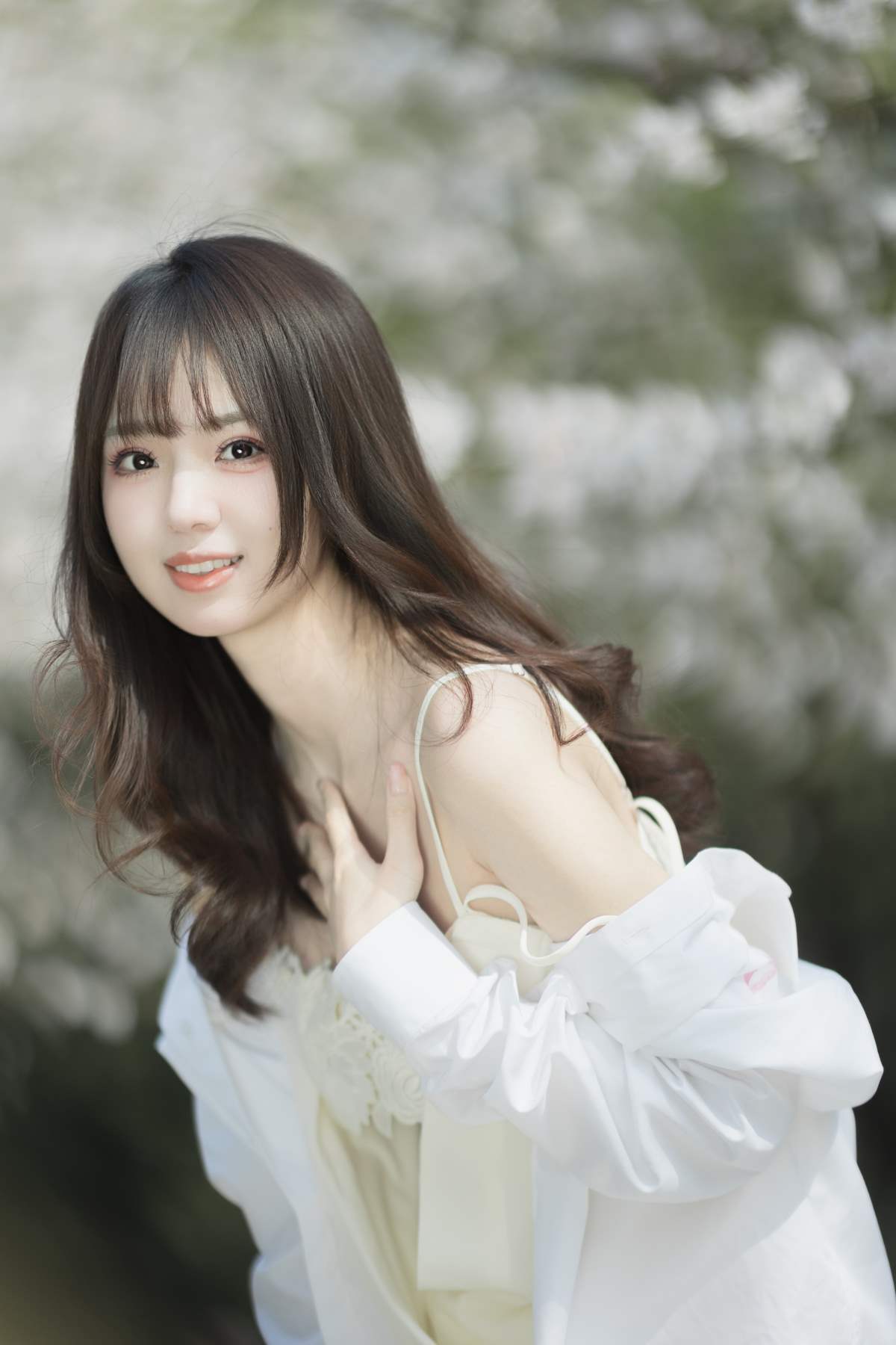 [YITUYU艺图语]2025.06.06 清白之年 刺青师豆芽 预览图 - 2