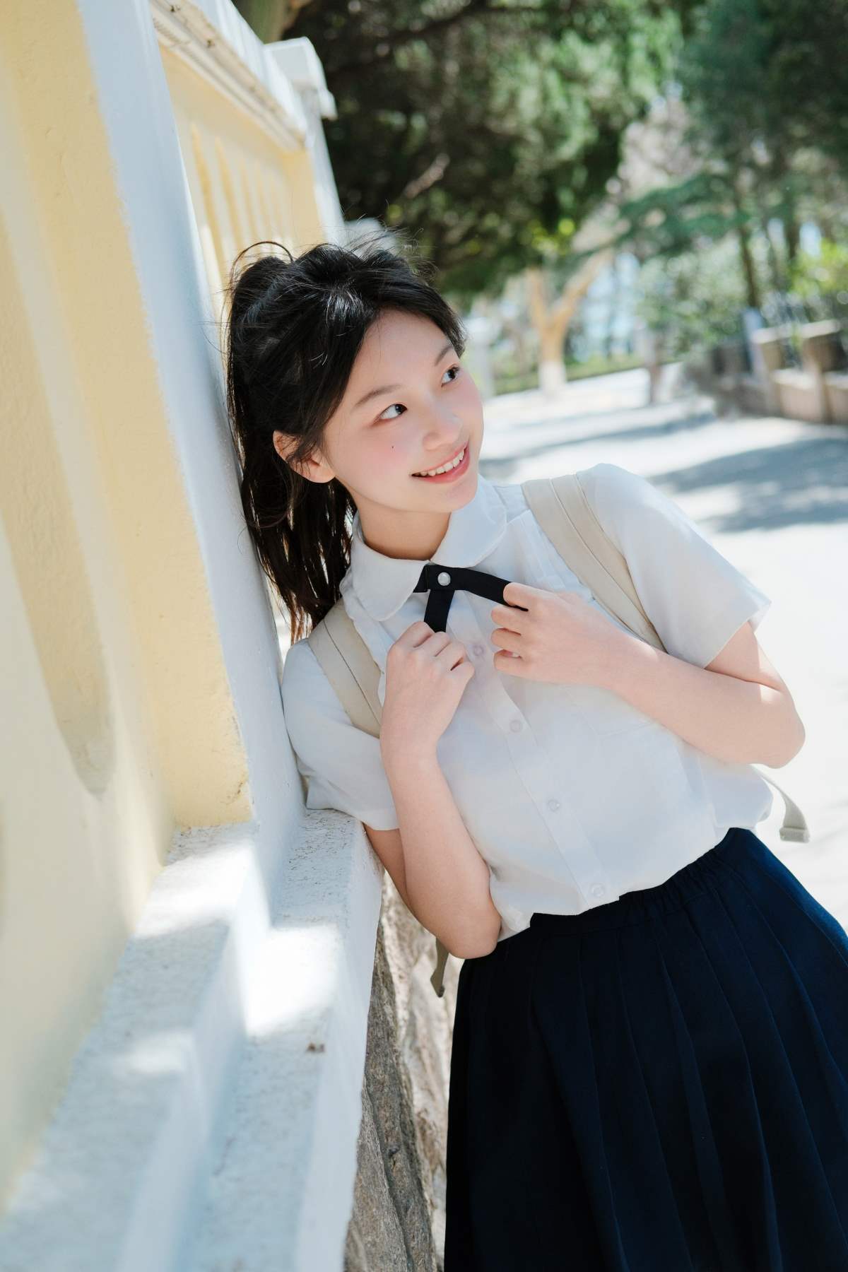 [YITUYU艺图语]2025.06.10 等你下课 爱拍侧脸的小象