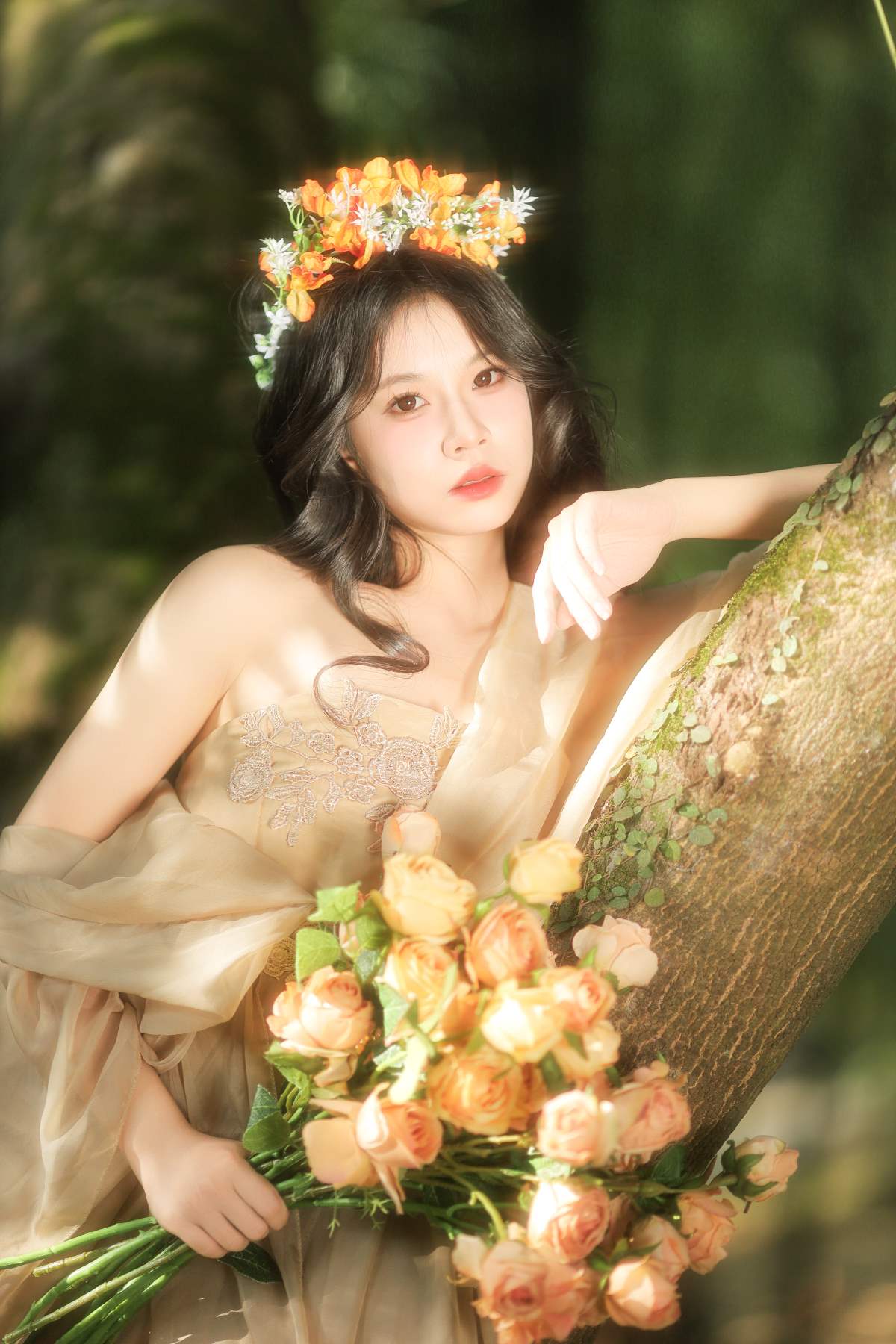 [YITUYU艺图语]2025.06.10 我接住光的刹那 小仔 预览图 - 2