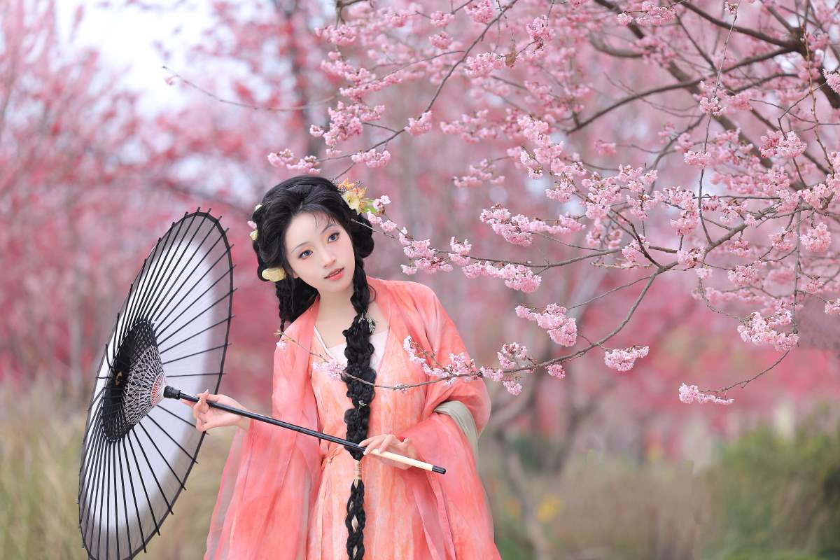 [YITUYU艺图语]2025.06.11 繁花似锦 君不君