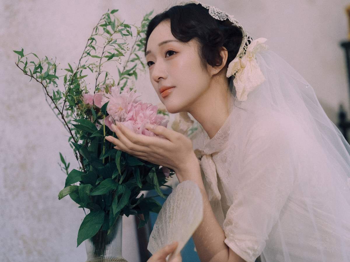 [YITUYU艺图语]2025.06.12 婚纱旗袍 梦 预览图 - 2