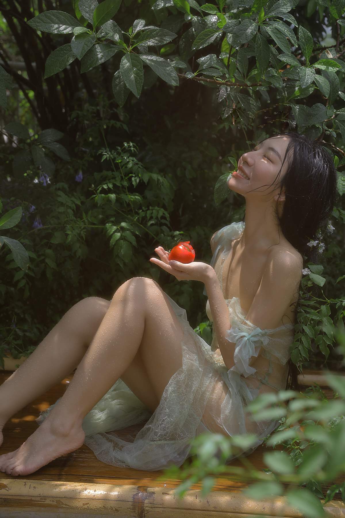 [YITUYU艺图语]2025.06.13 盛夏 Wendy园子模特 预览图 - 2