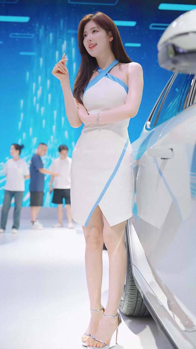 2024 深圳粤港澳大湾区车展 Model 车模随拍 135