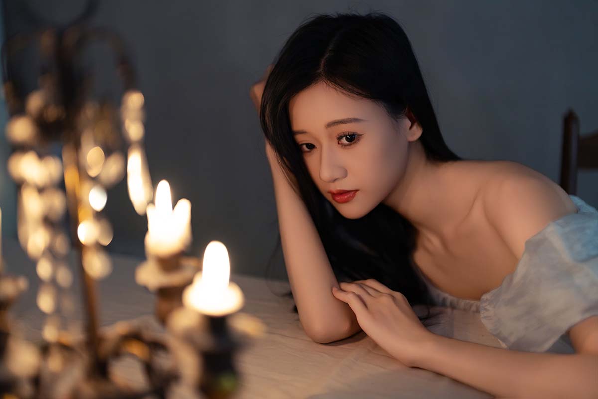 [YITUYU艺图语]2025.06.19 寻觅黑夜的光 晓晓 预览图 - 2