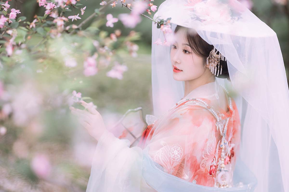 [YITUYU艺图语]2025.06.21 海棠春色 静若初夏 预览图 - 2