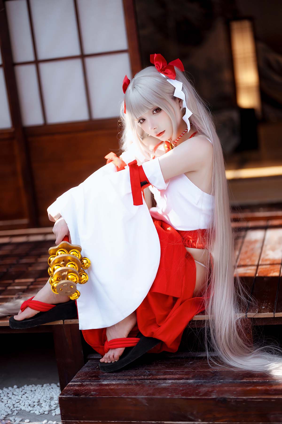 是三不是世w – 碧蓝航线 可畏 巫女