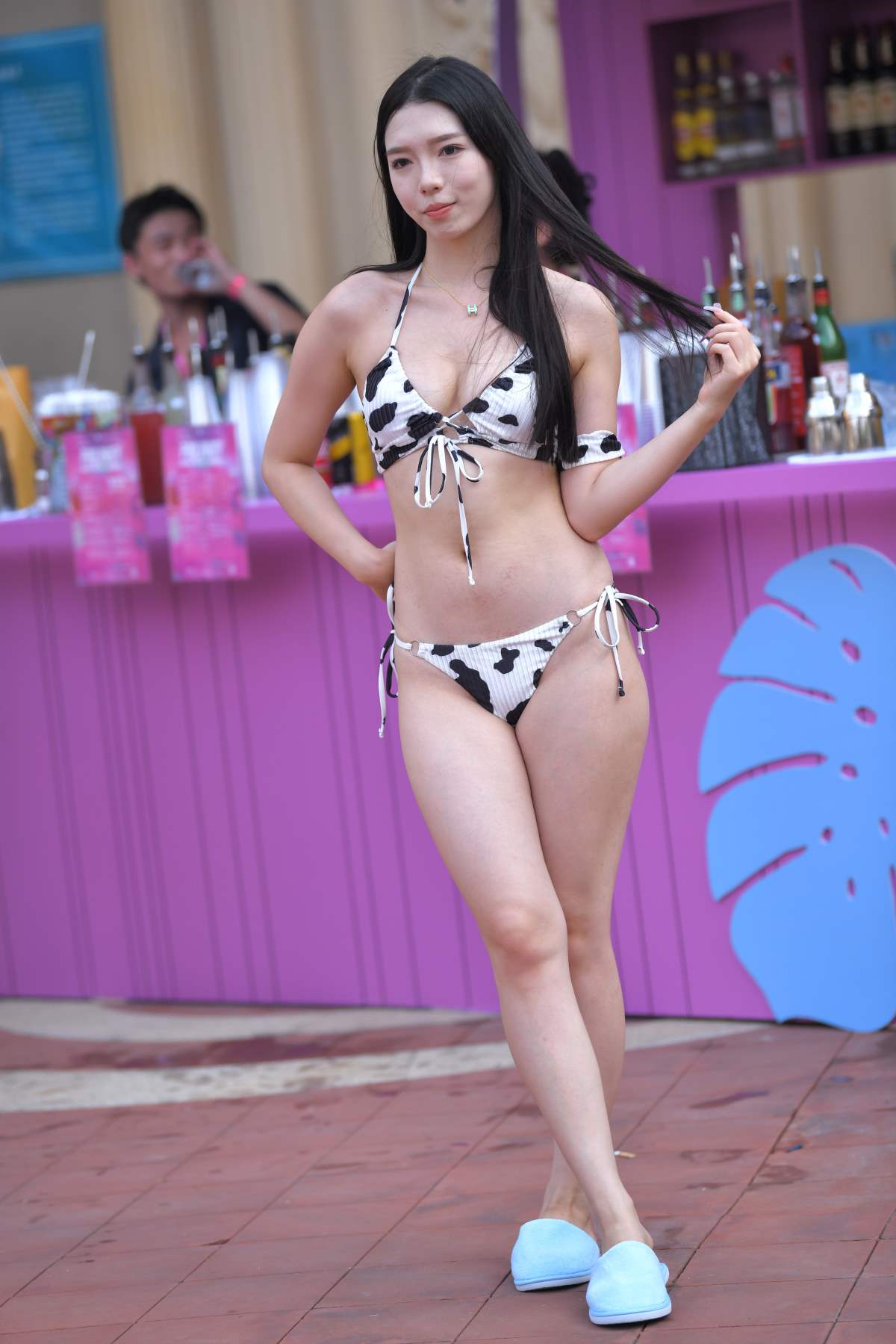 精选街拍作品 NO.4681 可爱甜美泳装