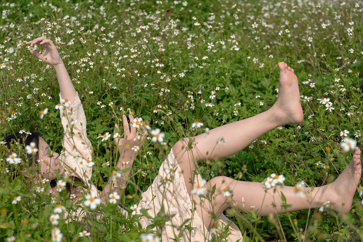 [YITUYU艺图语]2025.06.24 凤与草的絮语 今晶 预览图 - 2