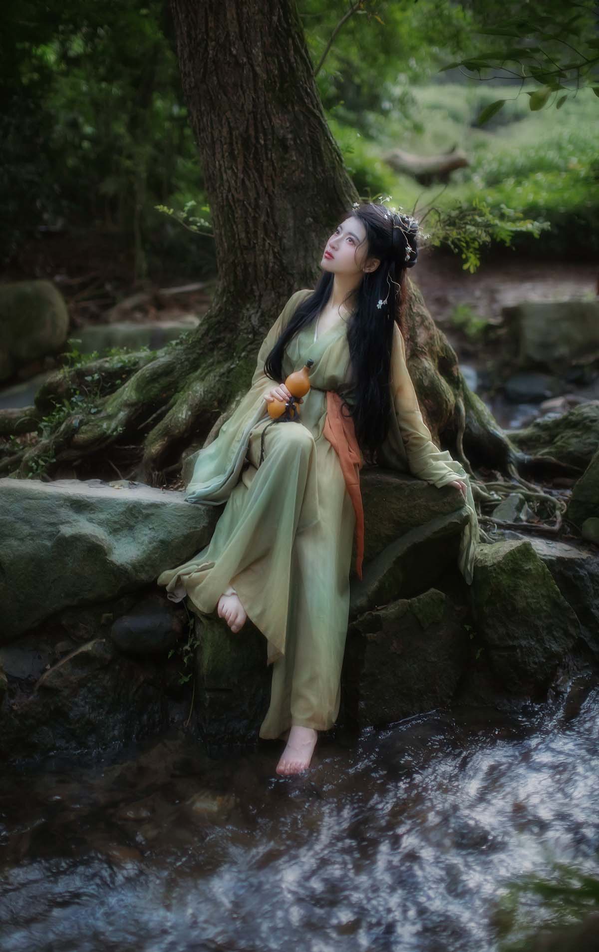 [YITUYU艺图语]2025.06.24 菟丝子 当初叫人家小田田 预览图 - 2