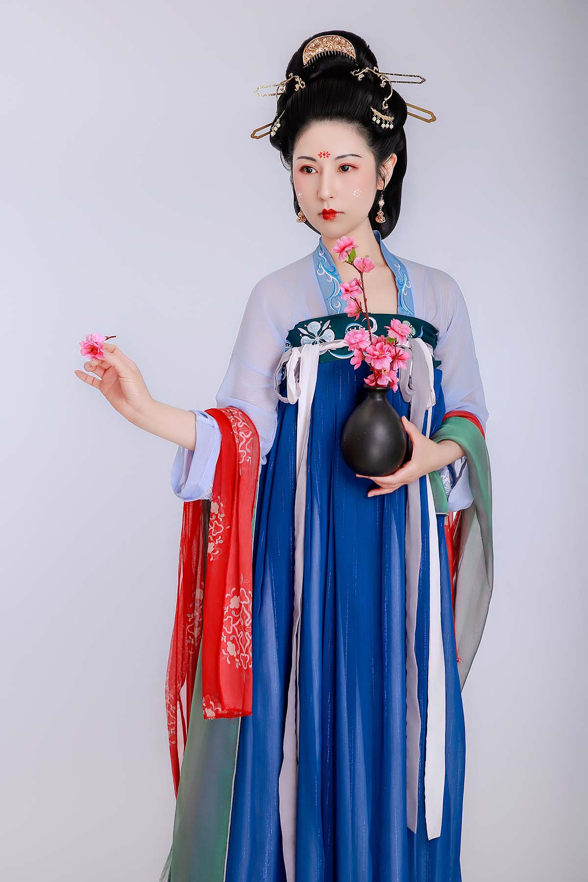 [YITUYU艺图语]2025.06.24 子不语 小悦悦 预览图 - 2