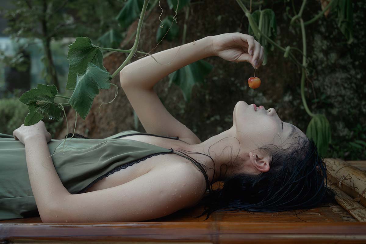 [YITUYU艺图语]2025.06.25 潮湿的夏 i人凌凌七 预览图 - 2