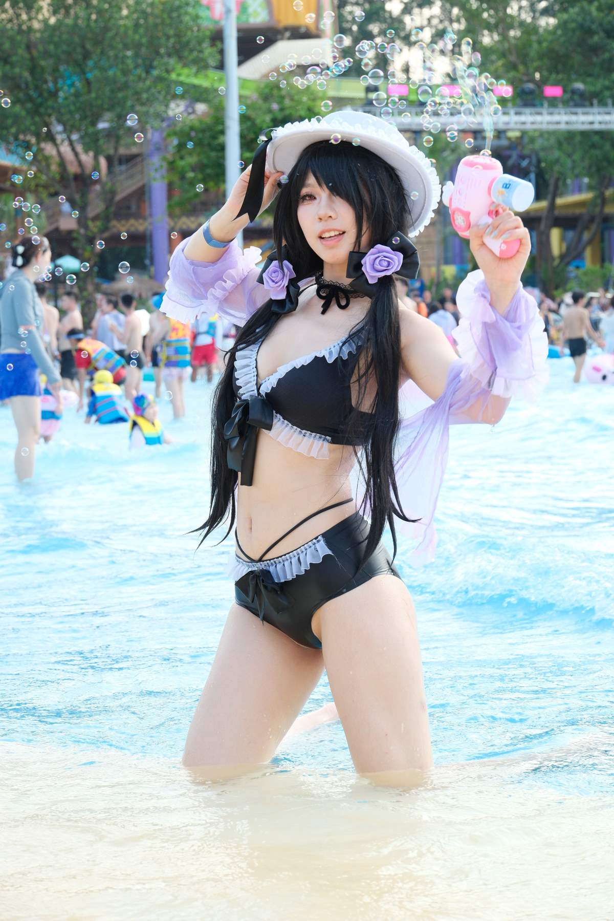 精选街拍作品 NO.4701 可爱泡泡