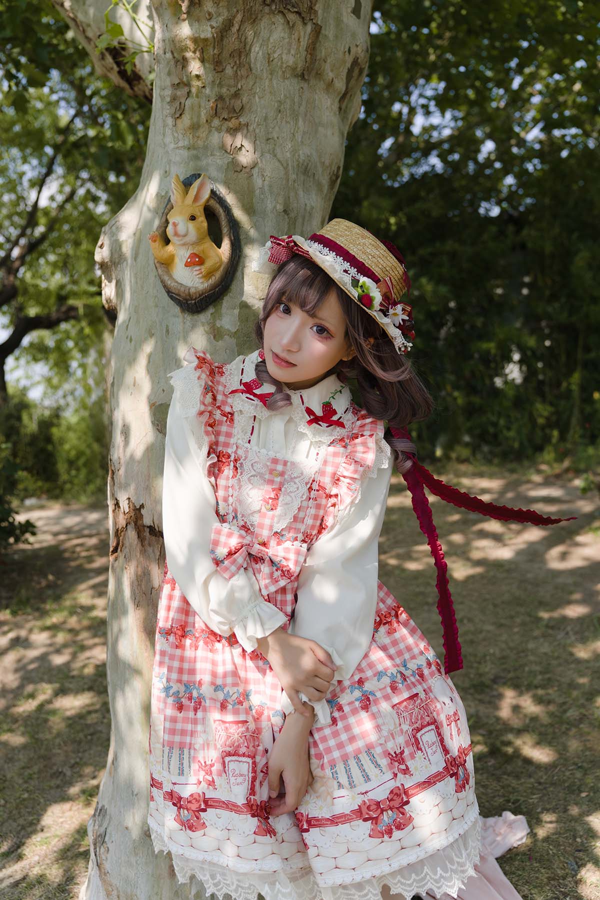 [YITUYU艺图语]2025.06.27 蔷薇洛丽塔 花柒Hana