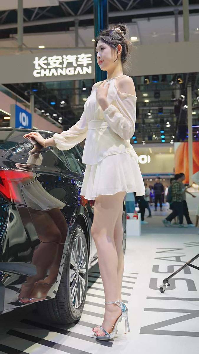 2024 广州车展 网红美女车模 beautyleg LOOKBOOK 05