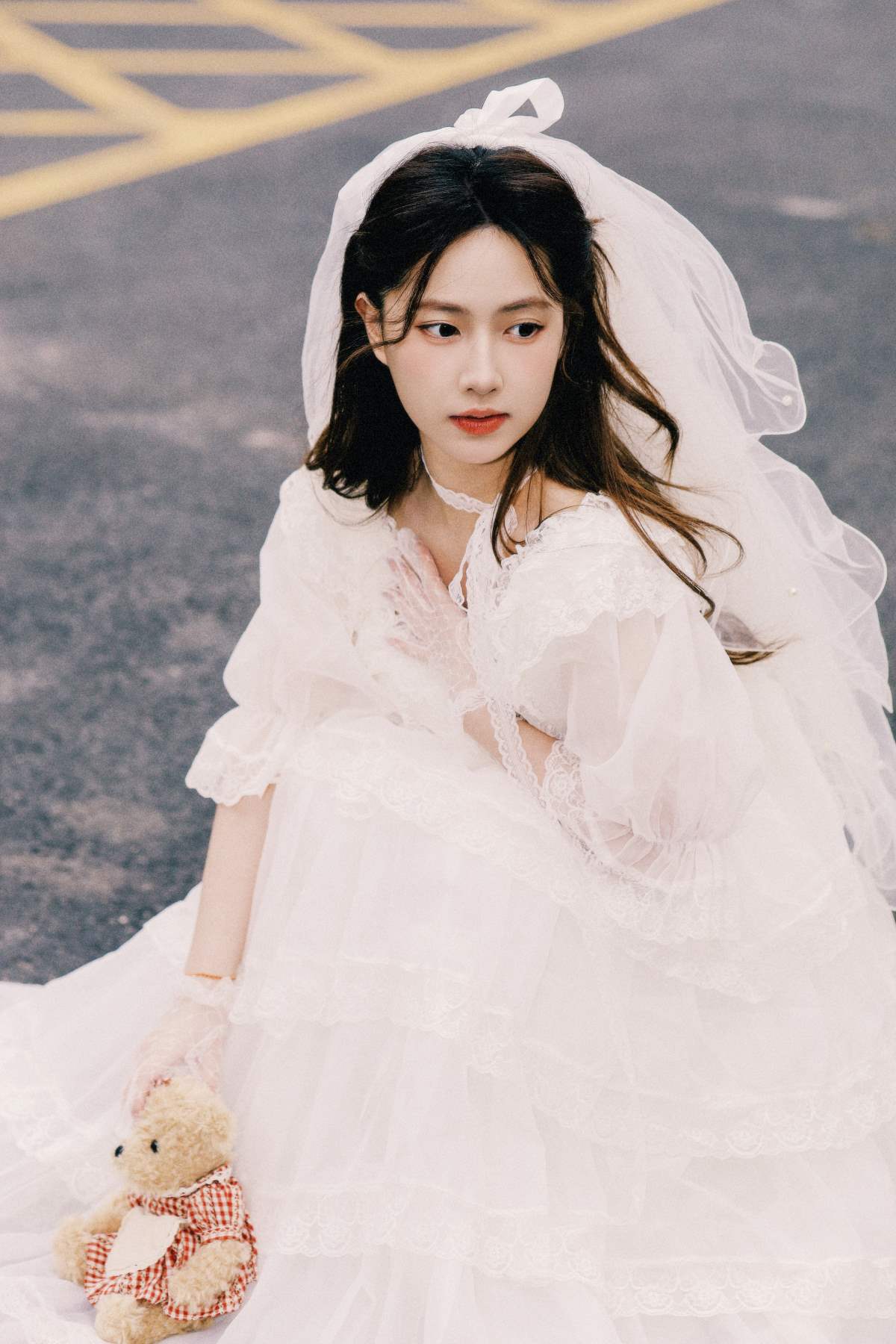 [YITUYU艺图语]2025.06.19 落跑新娘 盈盈