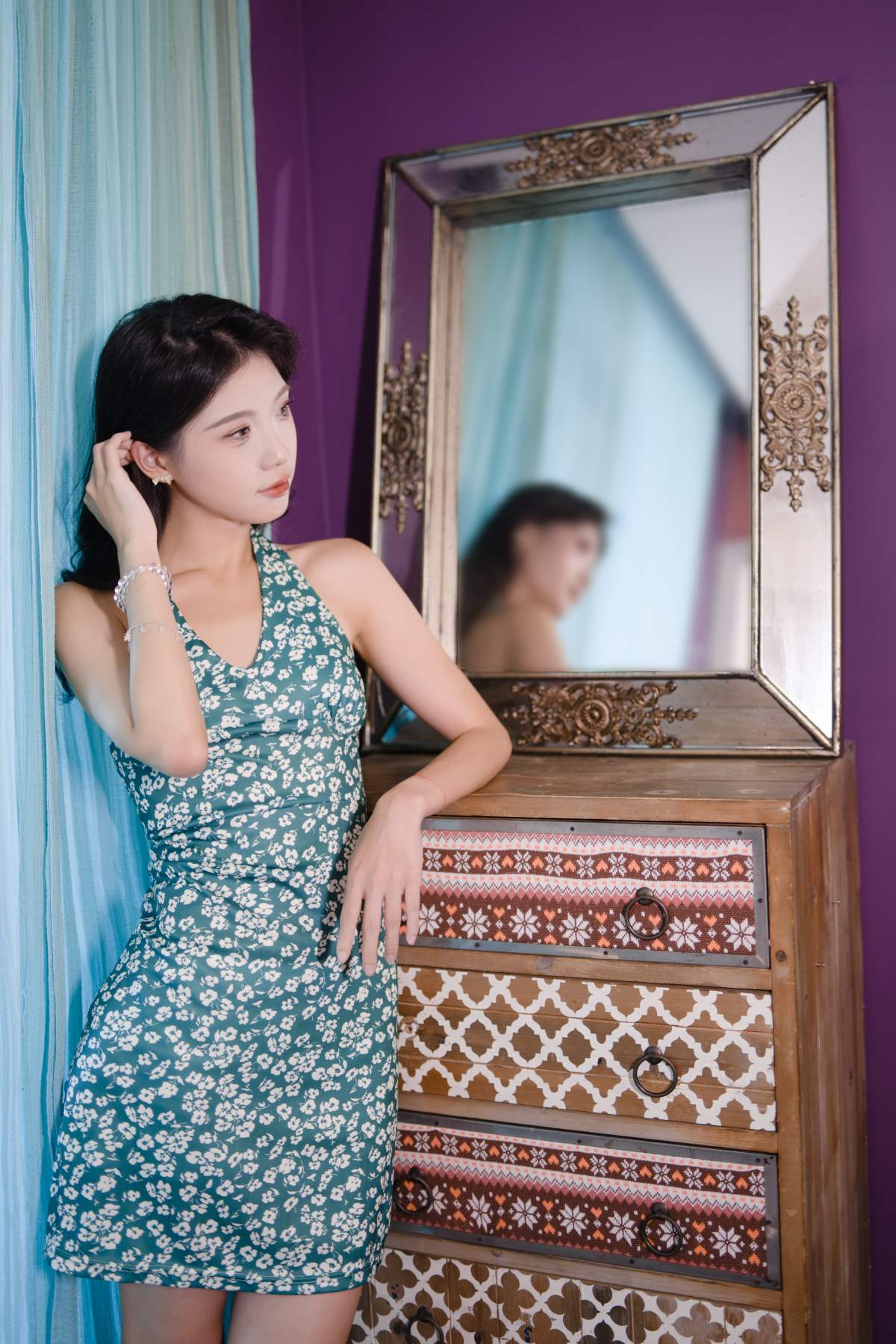 [YITUYU艺图语]2025.07.04 温婉恬静美 卷卷