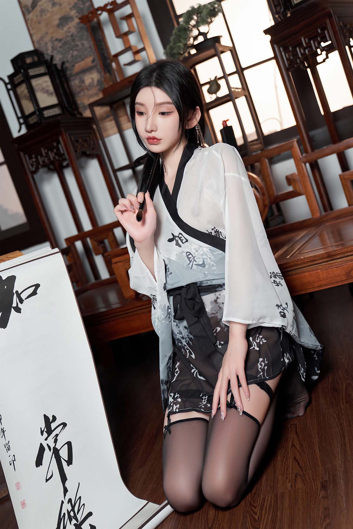 周于希 – 铃铛血滴子 预览图 - 2