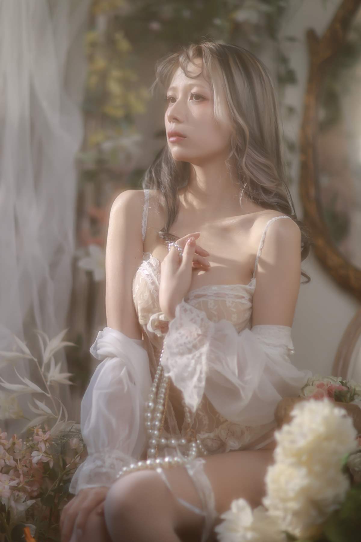 [YITUYU艺图语]2025.07.06 少女心事藏在午后的静谧 琴玖久