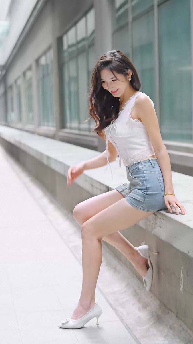 2024 广州车展 网红美女车模 beautyleg LOOKBOOK 23