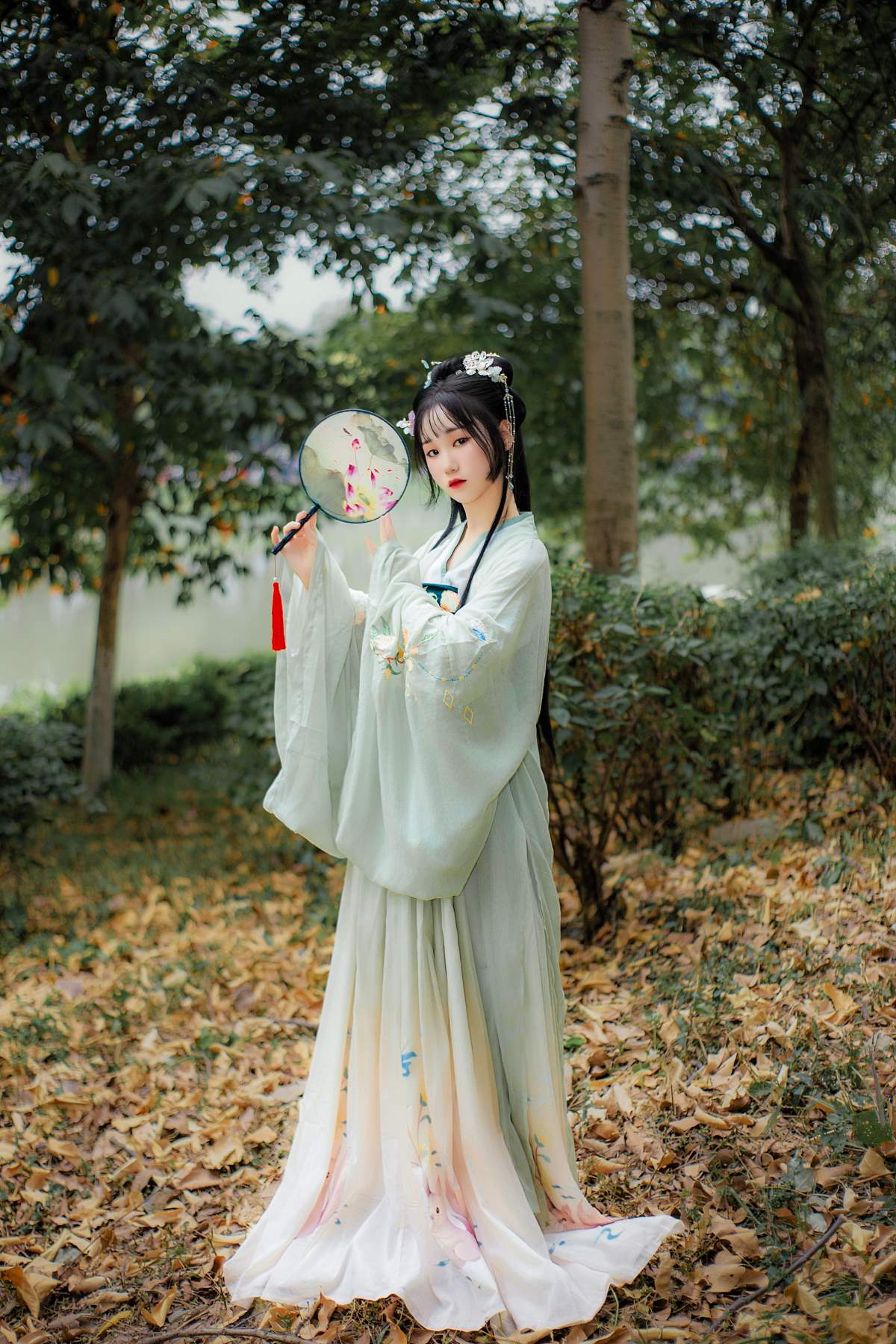 [YITUYU艺图语]2025.07.12 晓青衫 野樱