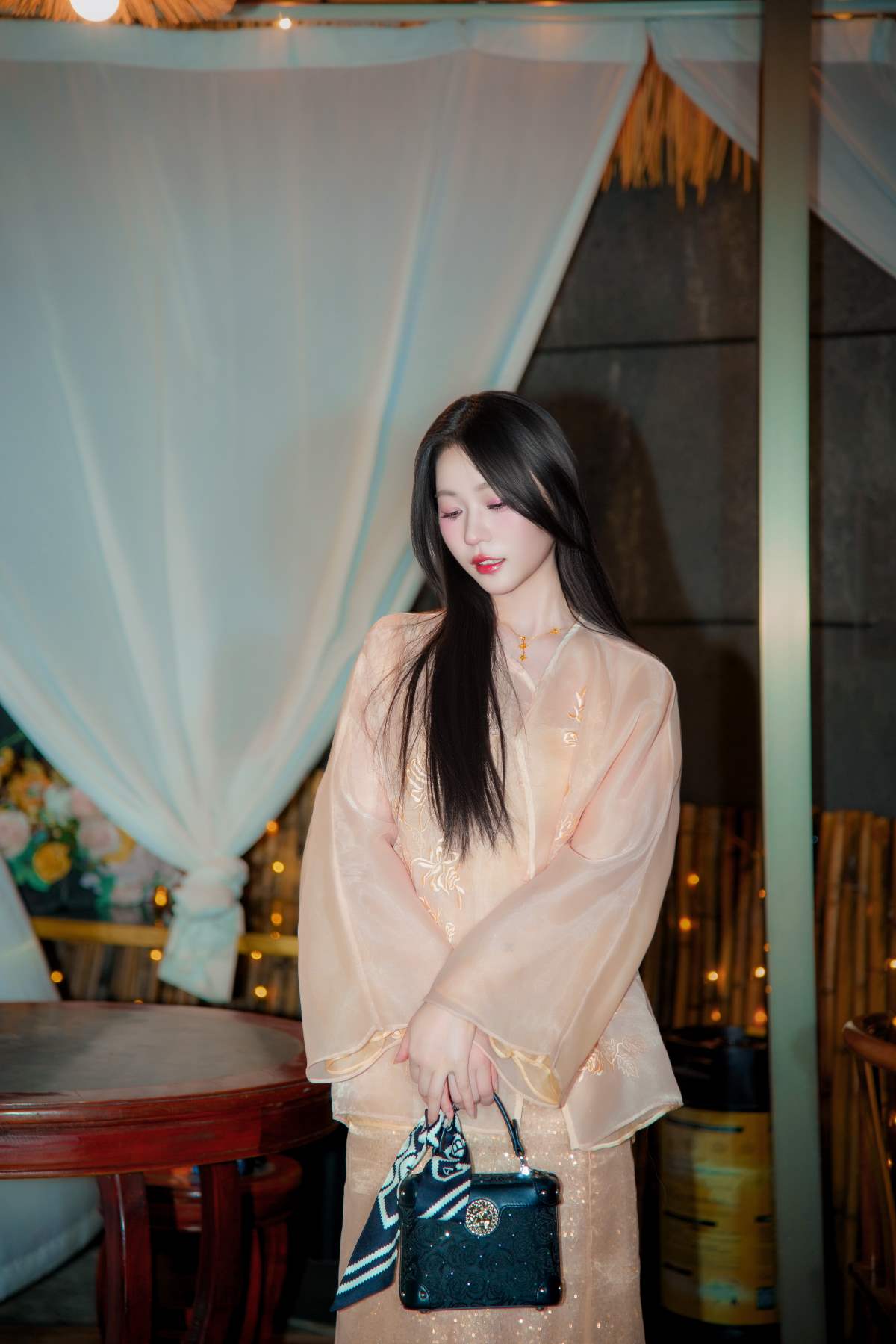 [YITUYU艺图语]2025.07.14 晚风吹心里 無月