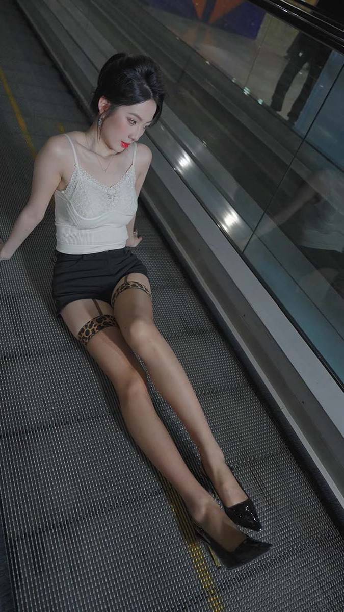 2024 广州车展 网红美女车模 beautyleg LOOKBOOK 65