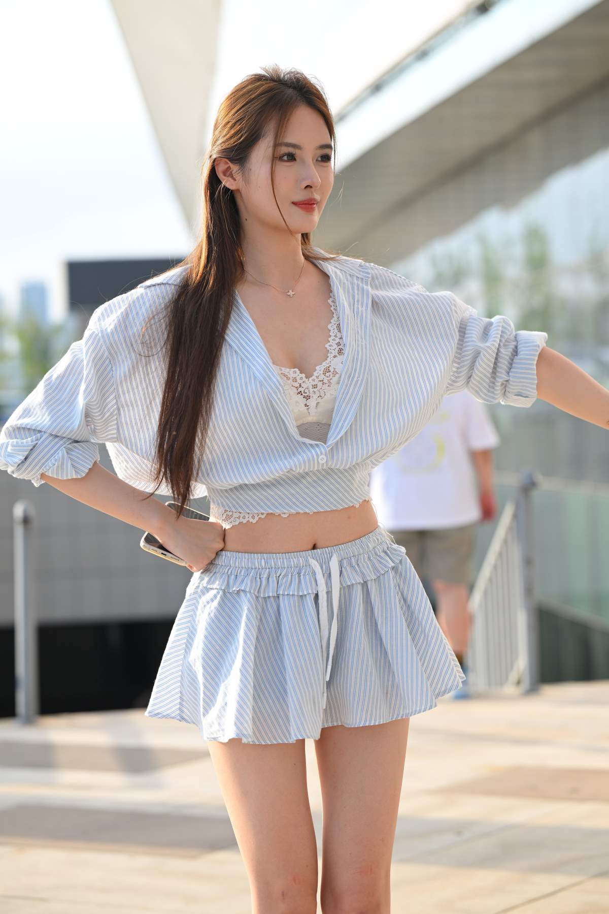 精选街拍作品 NO.4873 啾啾呜是真的美啊