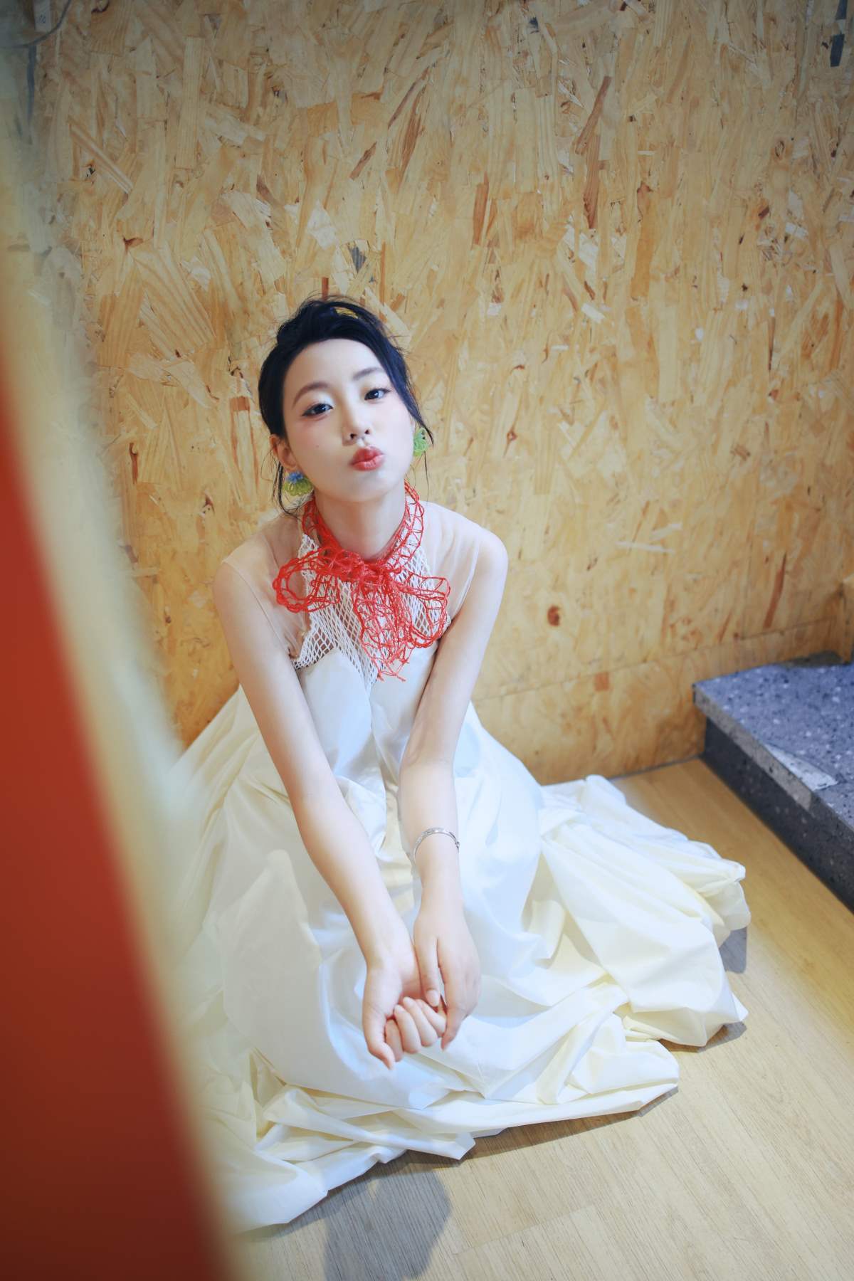 [YITUYU艺图语]2025.07.22 下雨天的安静氛围 小u