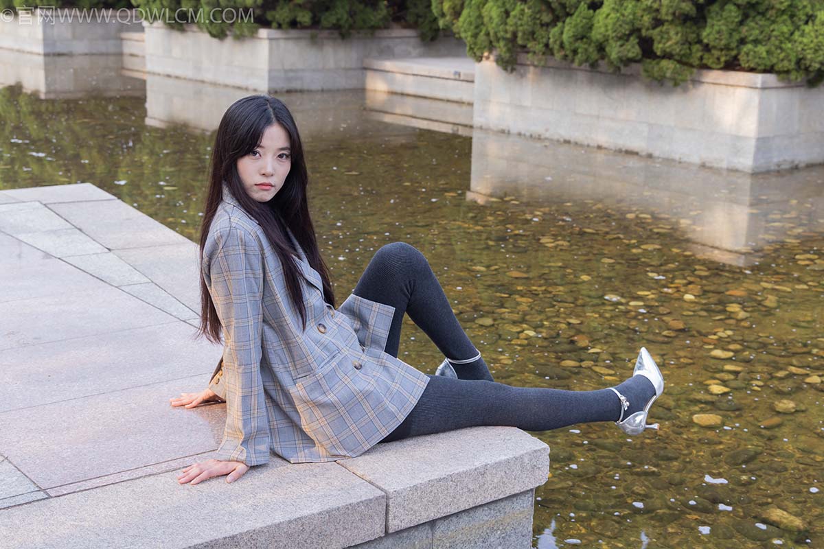 物恋传媒 NO.2517 茯苓-高跟鞋、超厚灰连裤袜 预览图 - 2 物恋传媒 NO.2517 茯苓-高跟鞋、超厚灰连裤袜 预览图 - 2