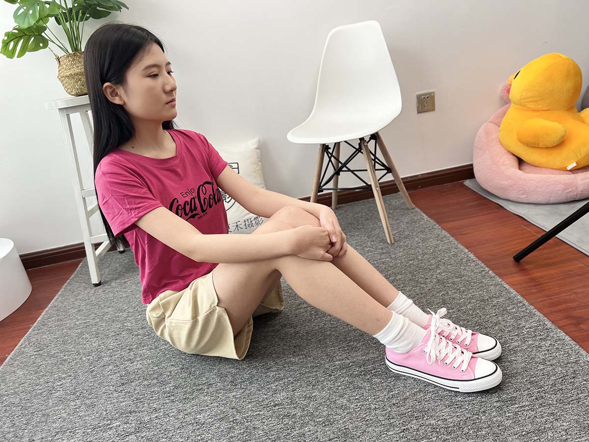 三禾摄影 NO.025 休闲短裤 棉袜 帆布鞋 预览图 - 2 三禾摄影 NO.025 休闲短裤 棉袜 帆布鞋 预览图 - 2