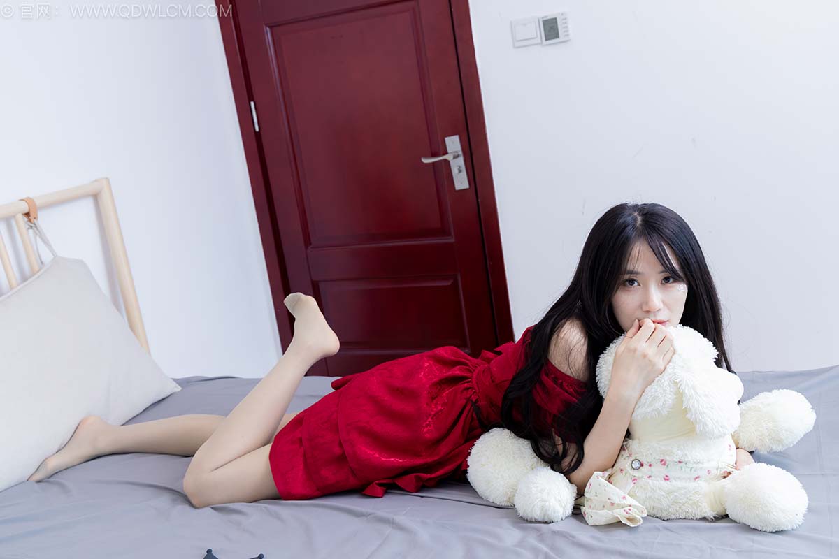 物恋传媒 NO.2532 菜菜-平底鞋、薄灰丝 预览图 - 2 物恋传媒 NO.2532 菜菜-平底鞋、薄灰丝 预览图 - 2